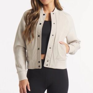 UNRL Jet Set Bomber Jacket sand color size xl